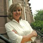 Linda Cronin-Gross, Founder and CEO of LCG Communications